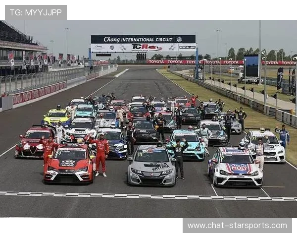 F1新赛季揭幕战激战正酣车队格局暗流涌动引发全球车迷热议