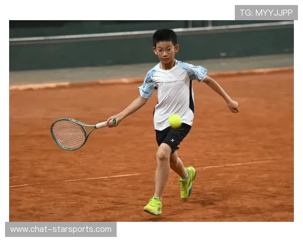 新赛季网球巡回赛激战升级名将回归年轻球员强势崛起引发关注热议 新赛季网球巡回赛激战升级名将回归年轻球员强势崛起引发关注热议