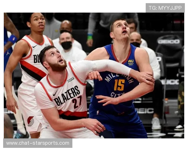 NBA赛场全程直播解析，带你直击每场精彩对决瞬间
